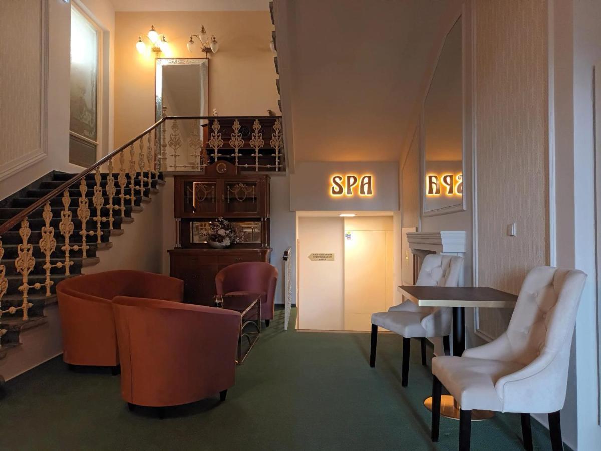 Hotel Maxim Mariánské Lázně Kültér fotó