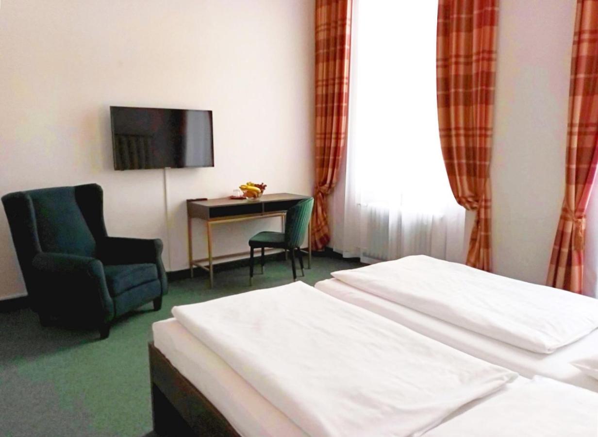 Hotel Maxim Mariánské Lázně Kültér fotó