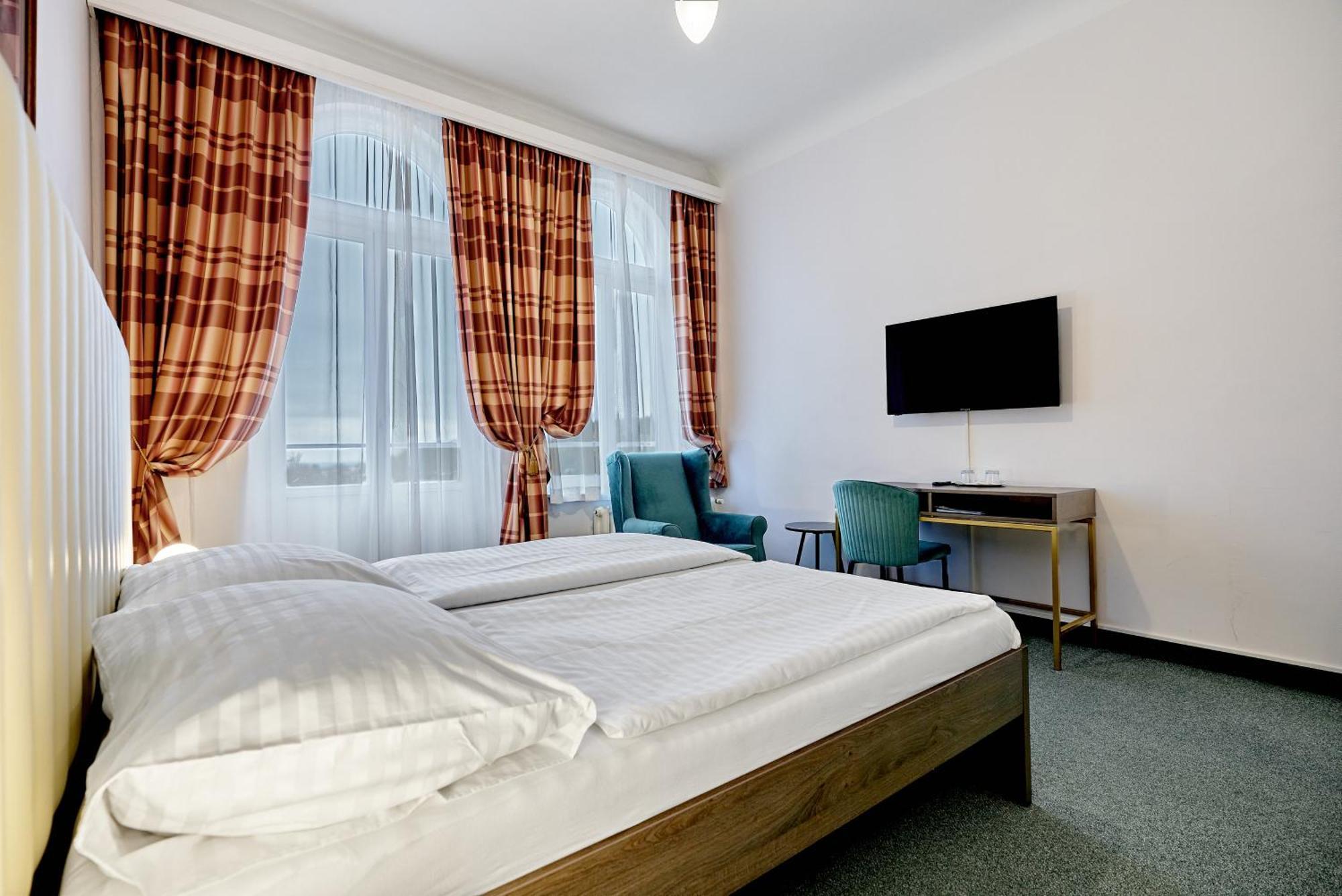 Hotel Maxim Mariánské Lázně Kültér fotó
