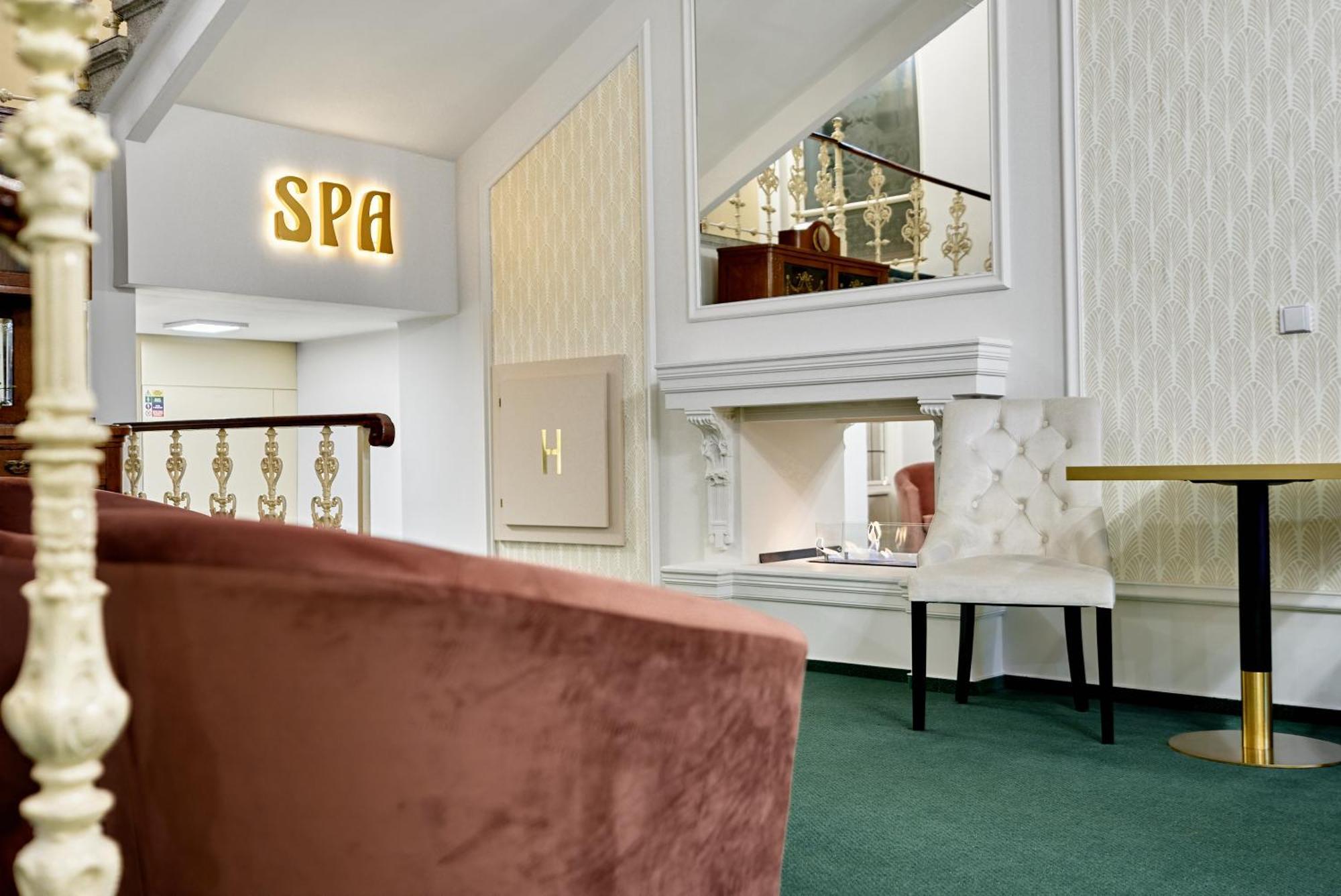 Hotel Maxim Mariánské Lázně Kültér fotó