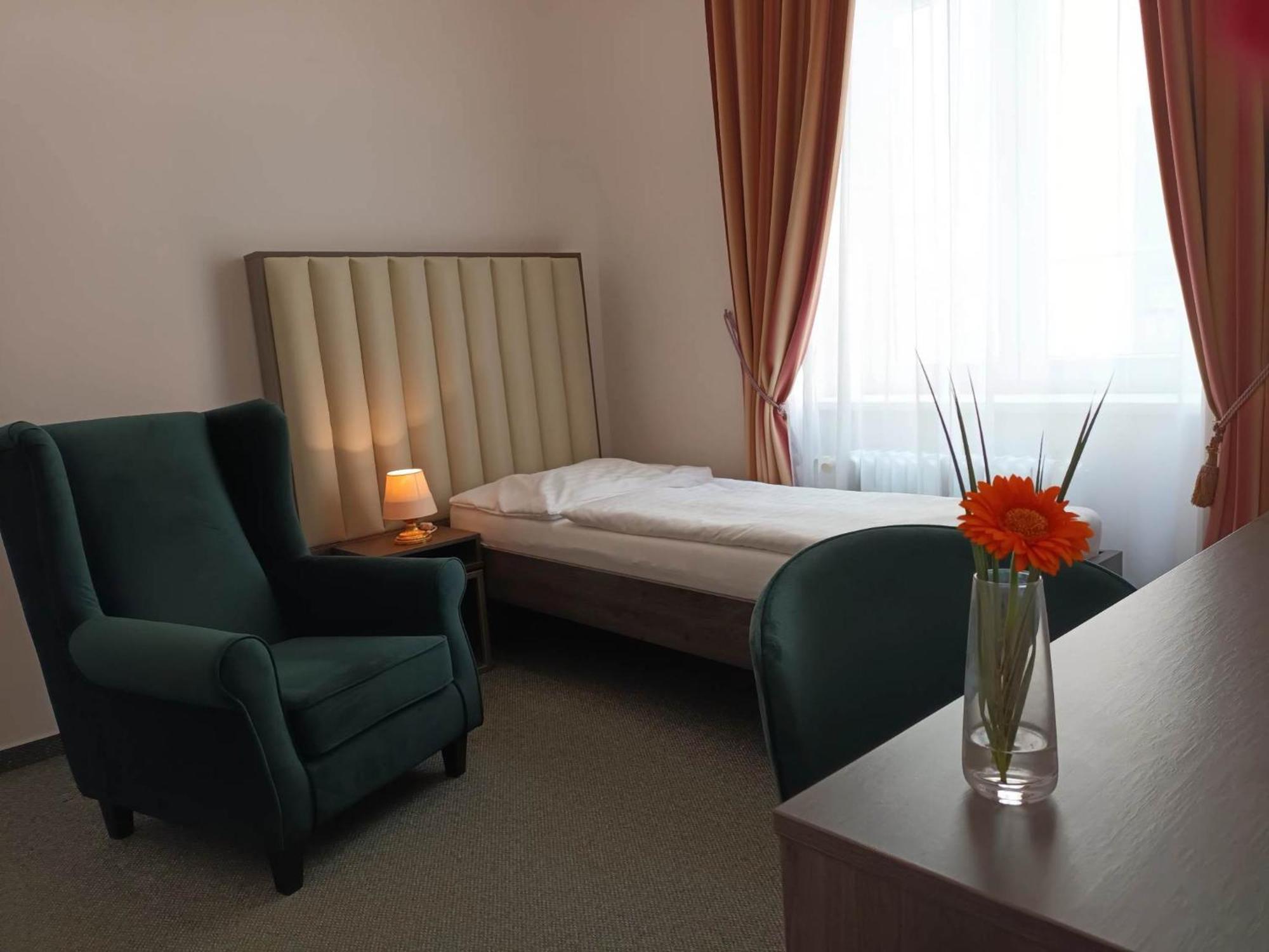 Hotel Maxim Mariánské Lázně Kültér fotó