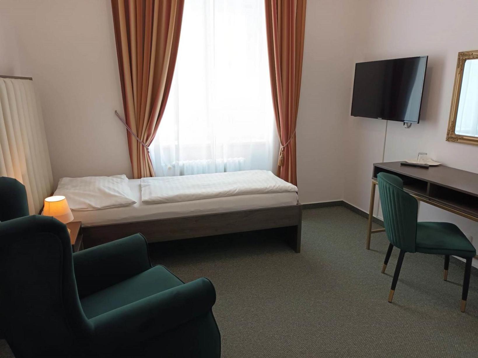 Hotel Maxim Mariánské Lázně Kültér fotó